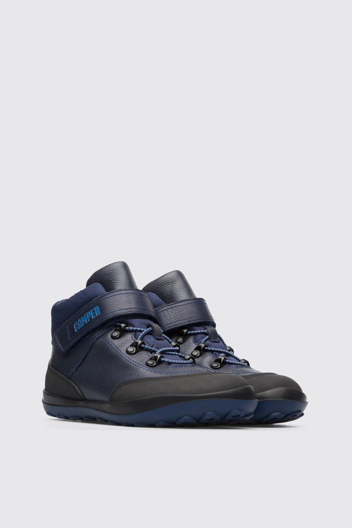 Bot&iacute;n impermeable azul oscuro para ni?o