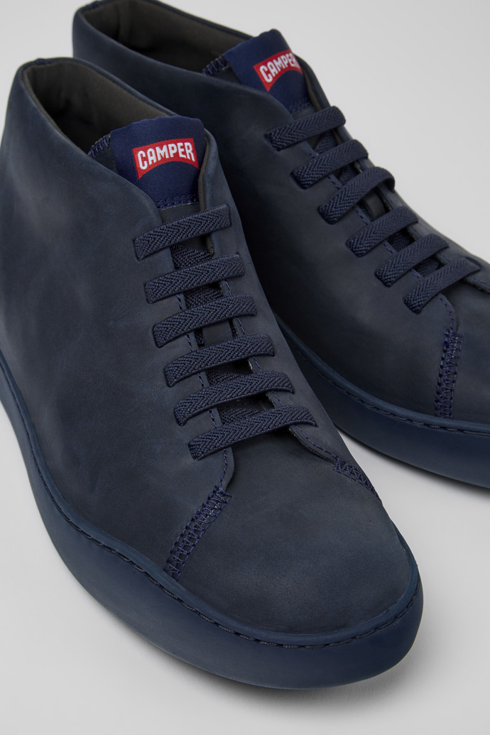 Sneakers azules de piel para hombre