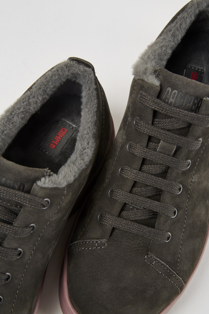 Sneakers de nobuk gris oscuro