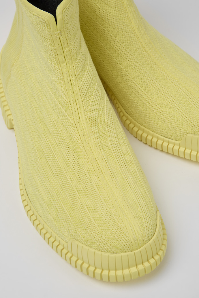 Botas amarillas de TENCEL&trade; Lyocell para hombre