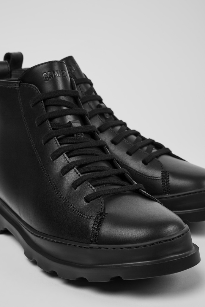 Botines negros de piel para hombre