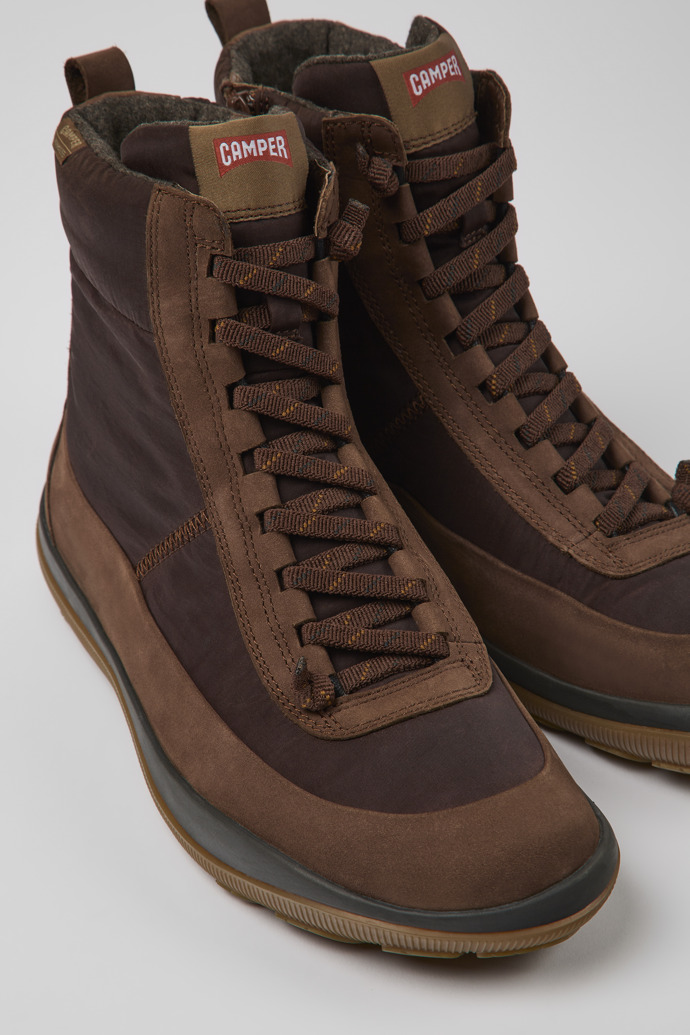 Botas marrones para hombre