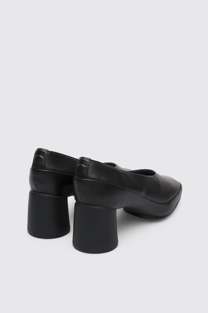 Zapato negro para mujer