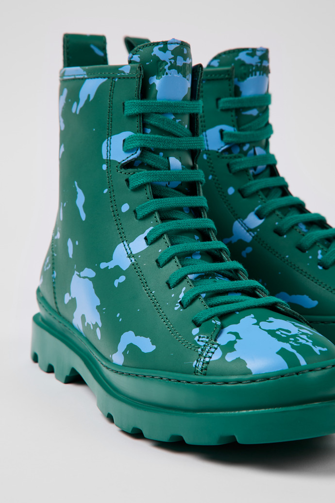 Botines verdes y azules de piel para mujer