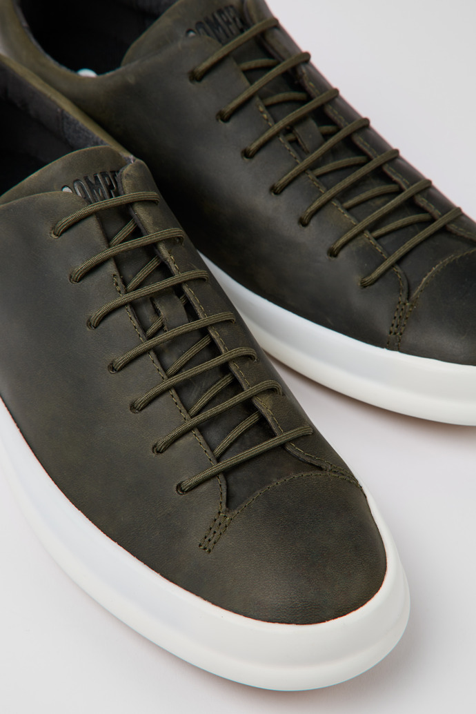 Zapatos verde oscuro de piel para hombre