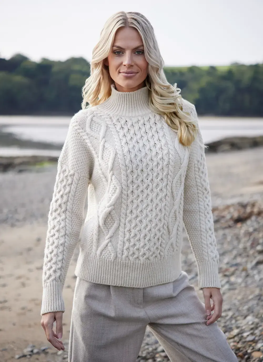 Arranmore Merino Slouchy Turtleneck Sweater