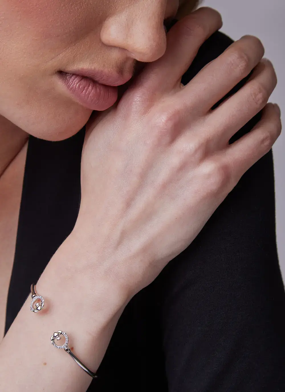 Sterling Silver Claddagh Swarovski Bangle