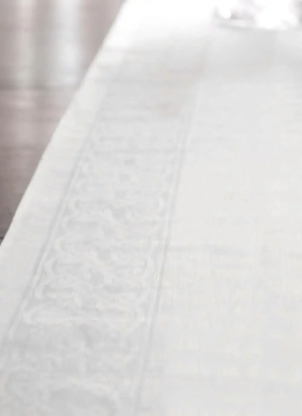 Colmcille Linen Table Runner