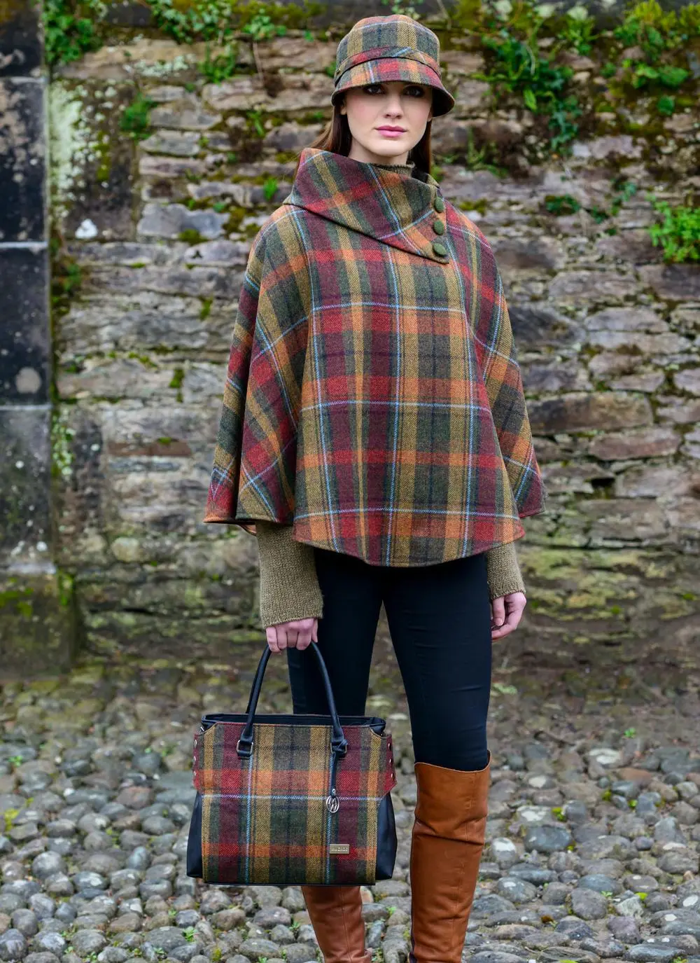 Mucros Wool Poncho