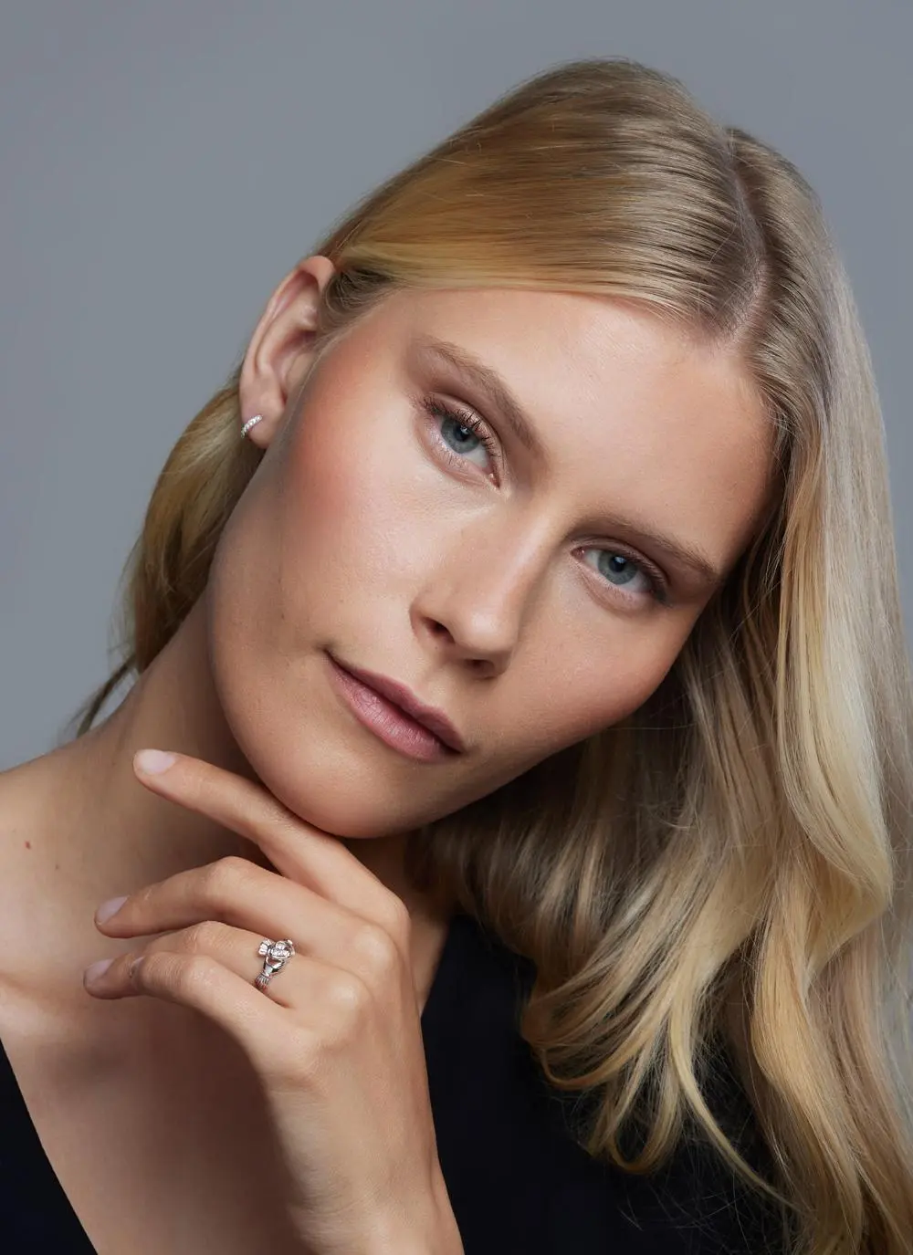 14ct White Gold Diamond Claddagh Ring