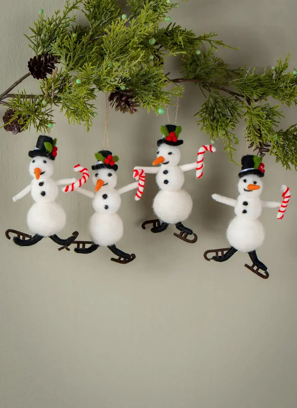 Skiing Snowman Decoration Set Of 4