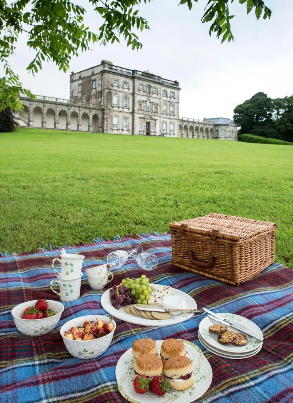 Belleek Shamrock Mug