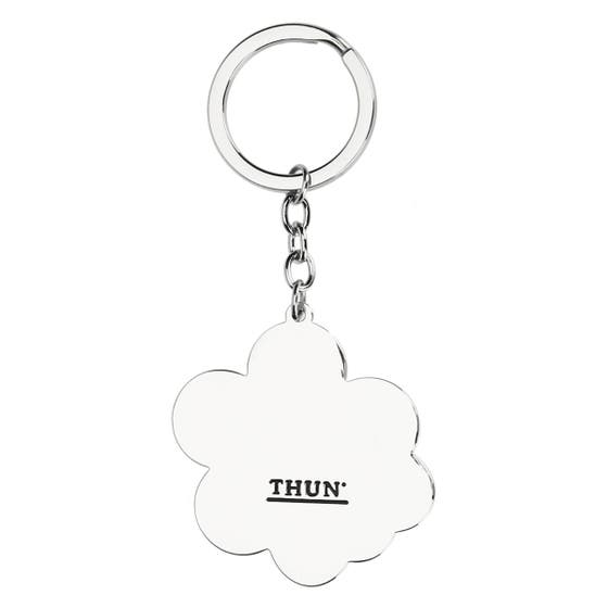 Enamelled metal Girls key chain with four-leaf clover and Ella ladybird