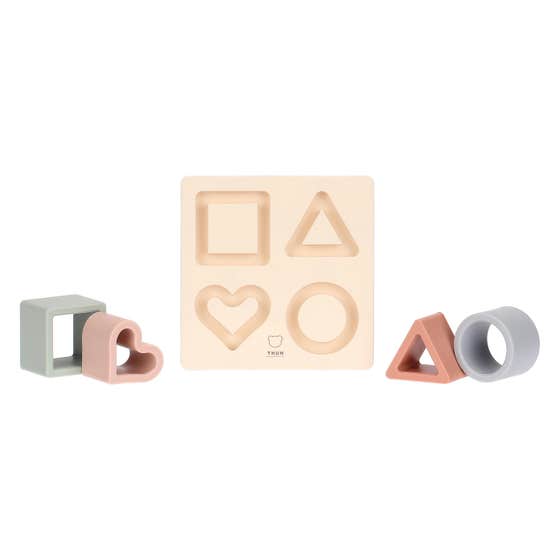 Silicone puzzle shapes
