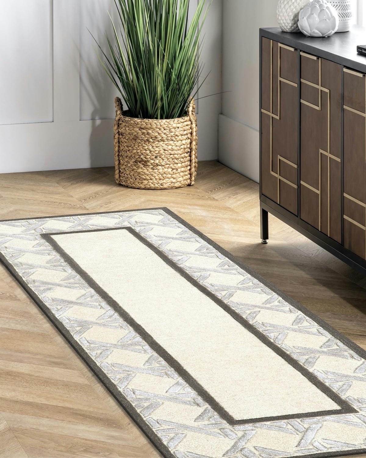 Francis Brennan the Collection Cantra Runner