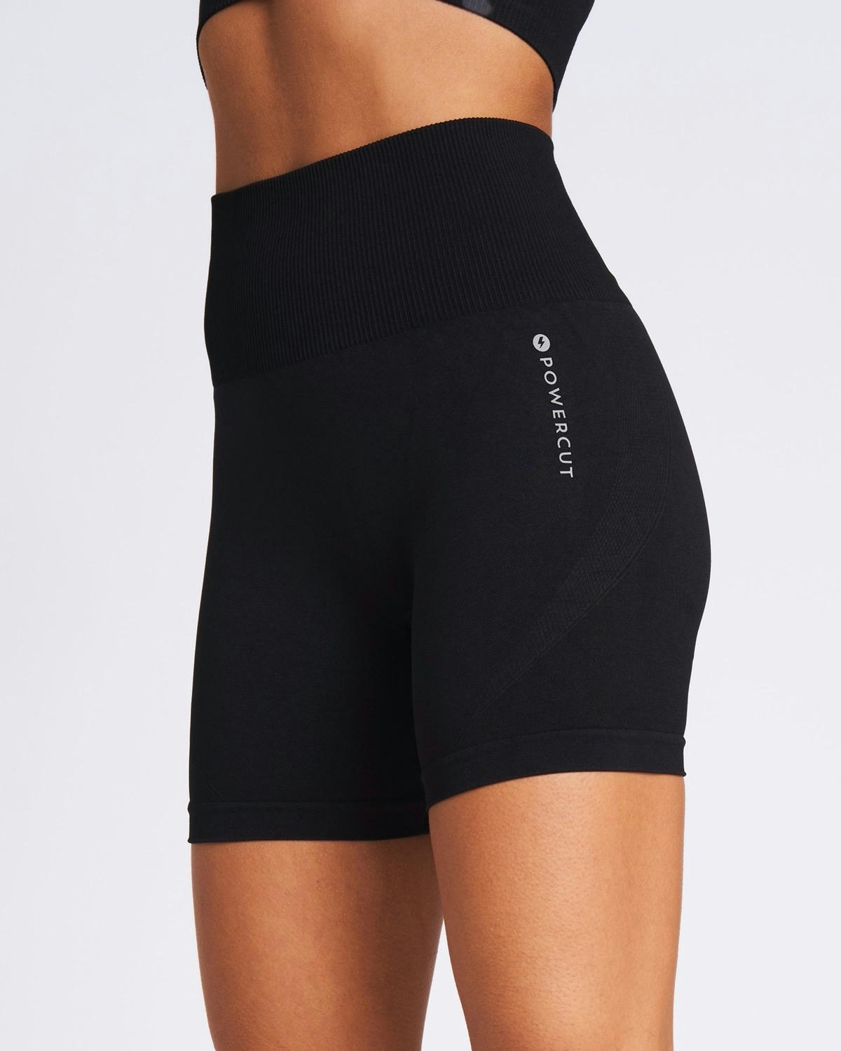 Powercut Solid Seamless 6
