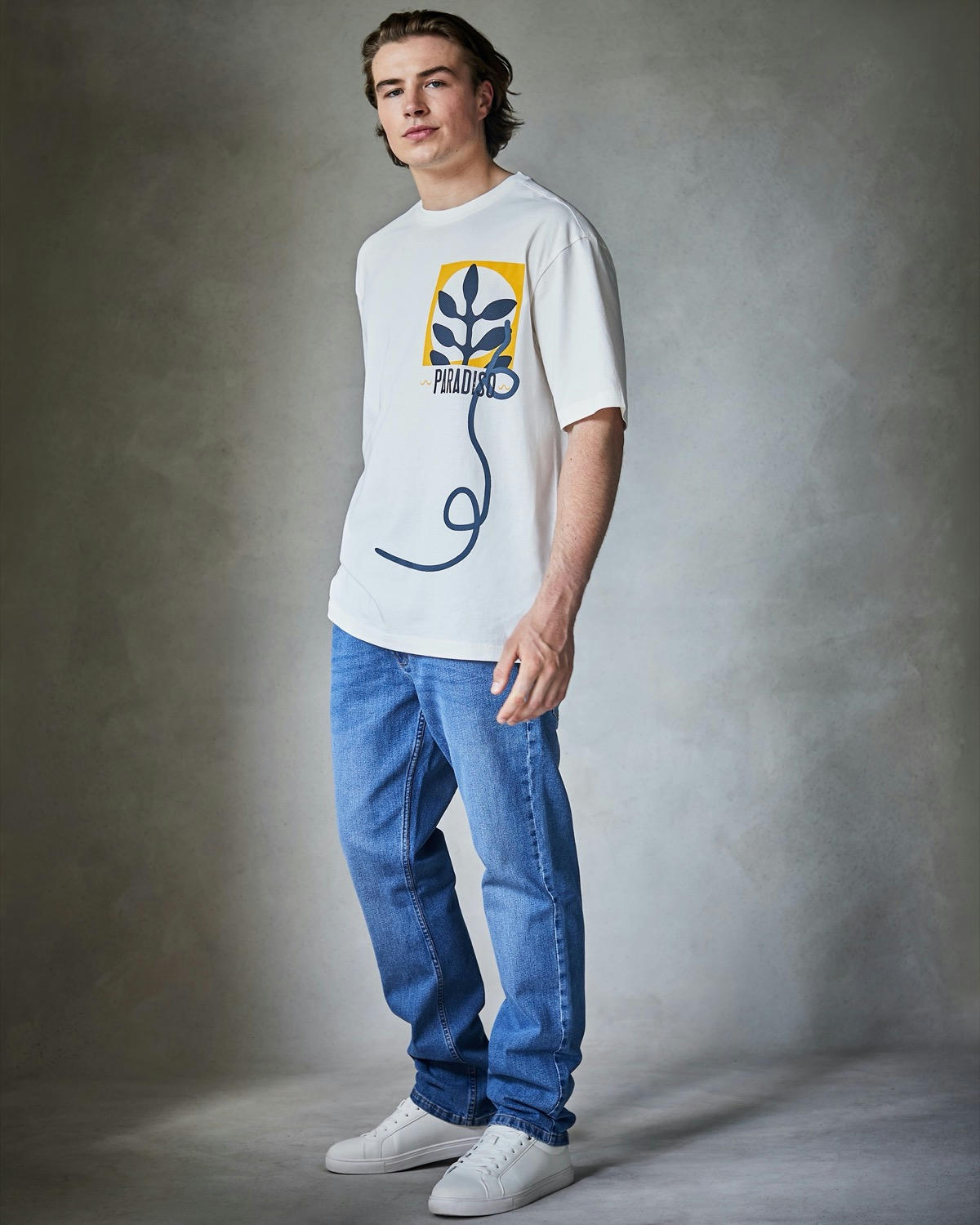 Straight Fit Stretch Jeans