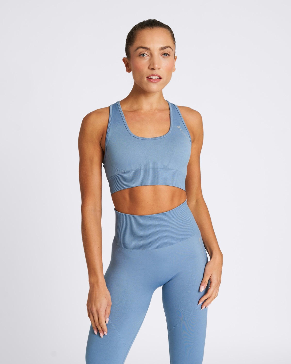 Powercut Solid Seamless Sports Bra in Blue Shadow