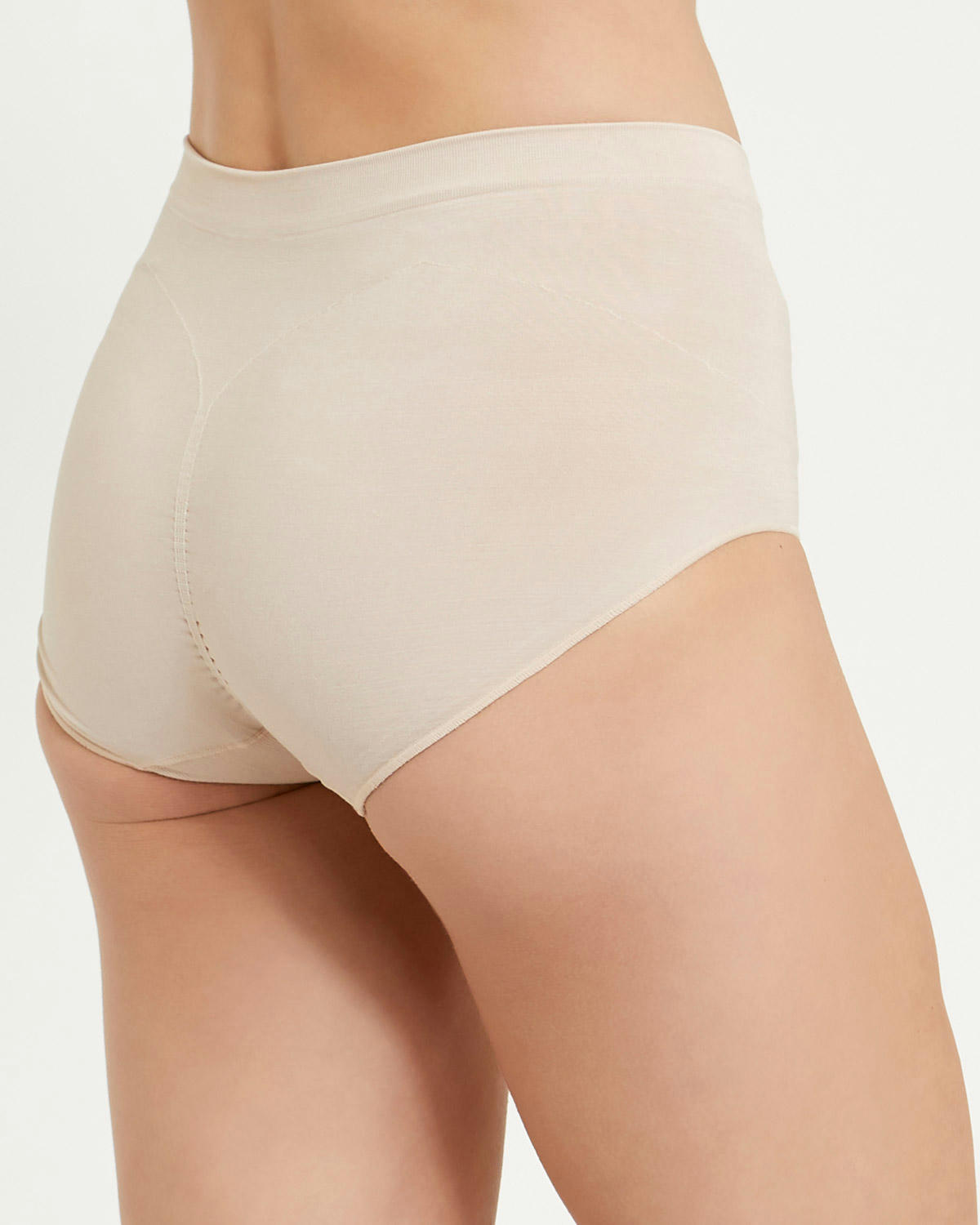 Medium Control Seamfree Shaper