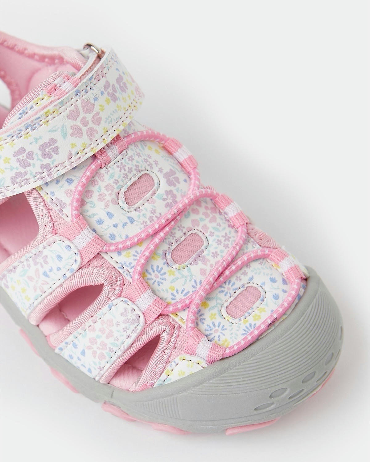 Fisherman Sandals (Size 8-3)