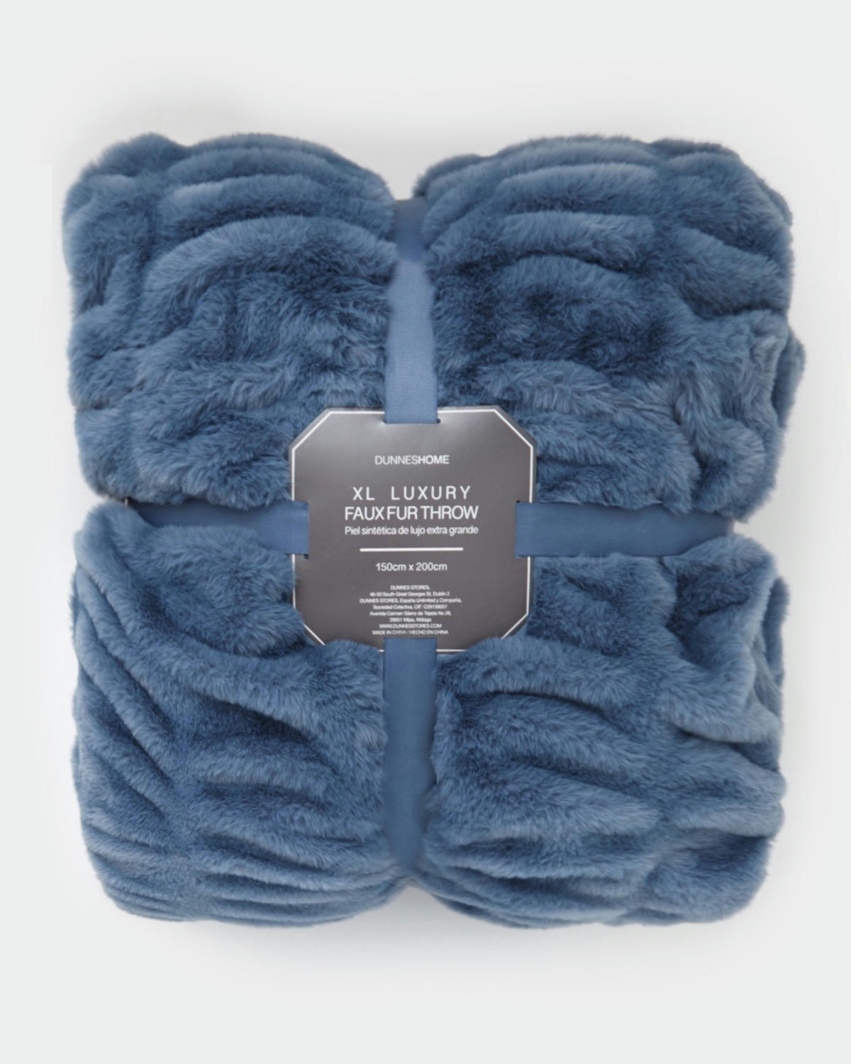 XL Luxury Rippled Fur Throw