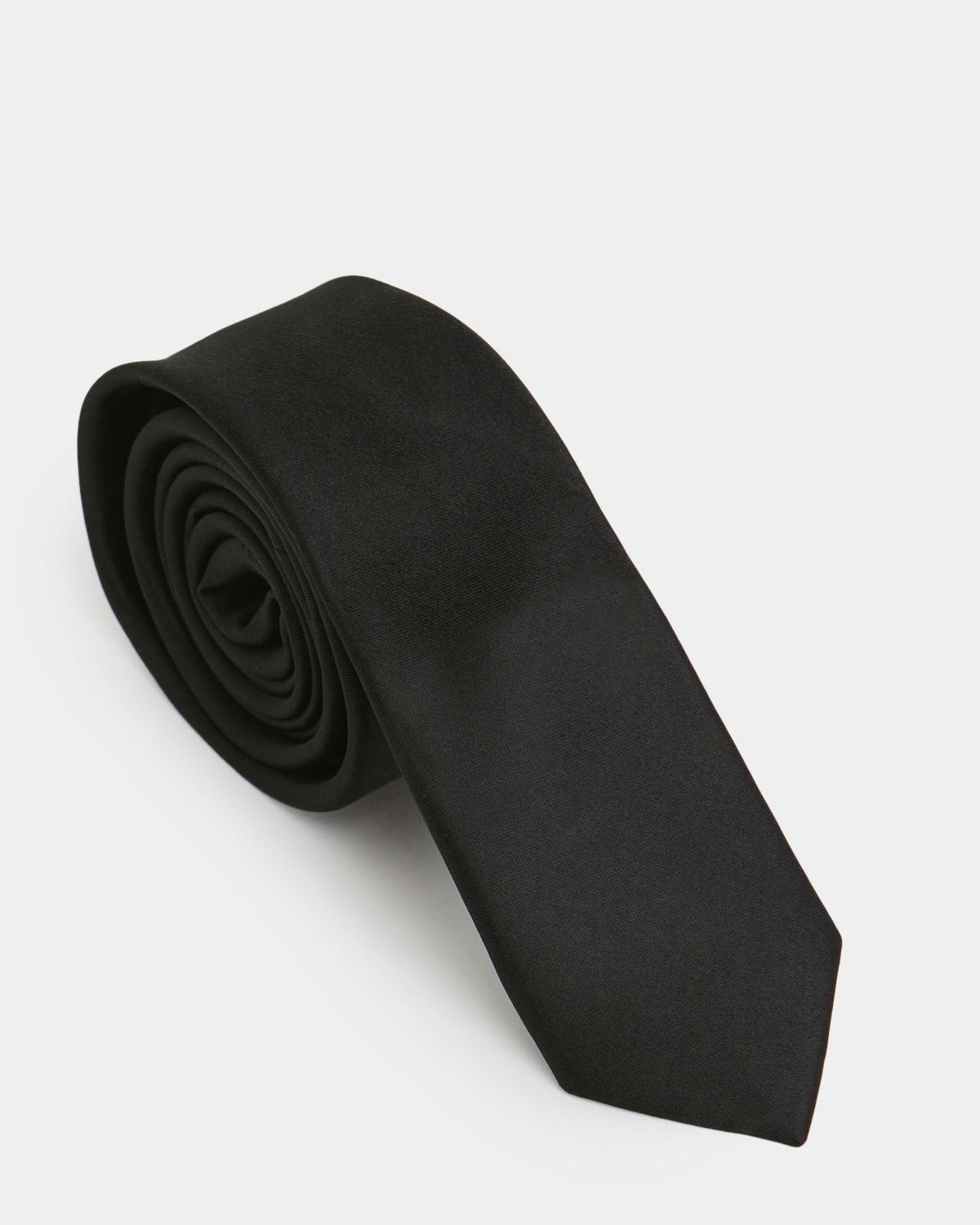 Slim Black Tie