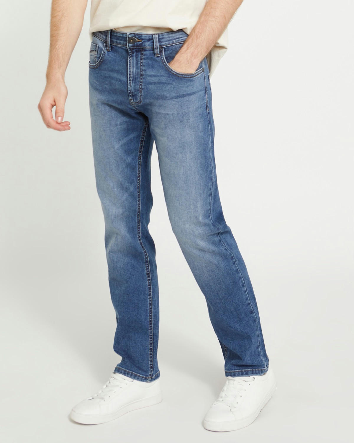 Ultra Stretch Straight Fit Jeans