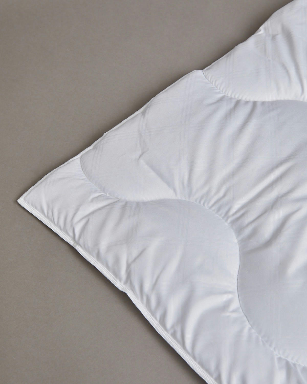 13.5 Tog Velvet Touch Duvet - Super King