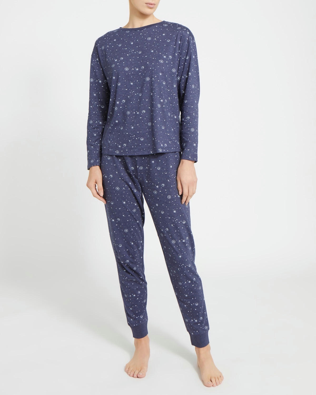 Long Sleeved Knit Cuff Pyjamas Set