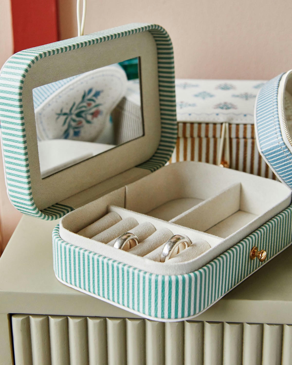 Carolyn Donnelly Eclectic Floral Jewellery Box