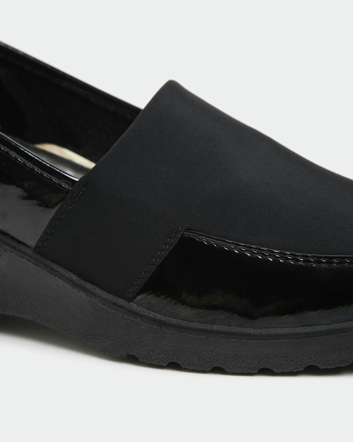 Wedge Shoe With Stretch Upper