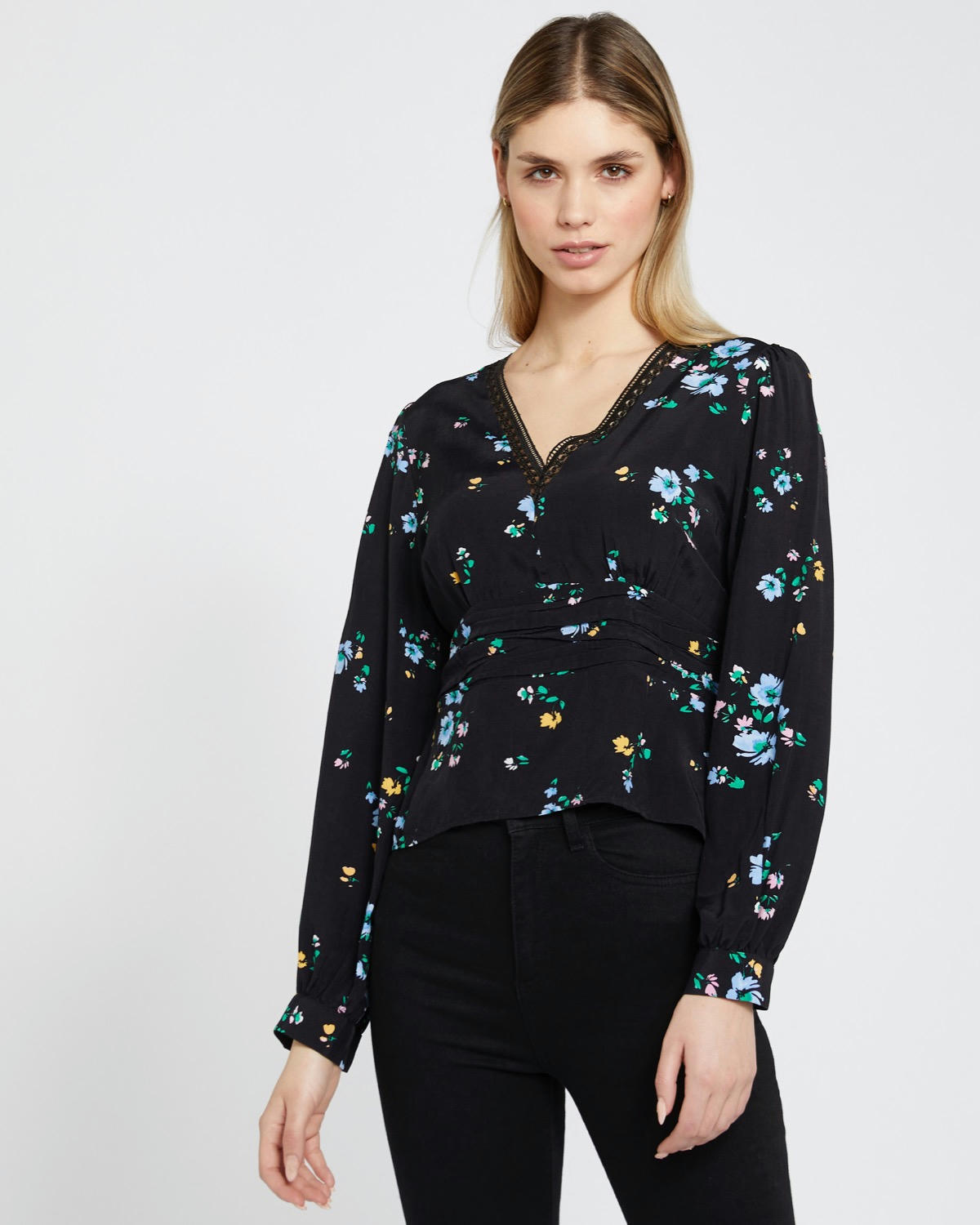 Savida Cara Printed V-Neck Blouse
