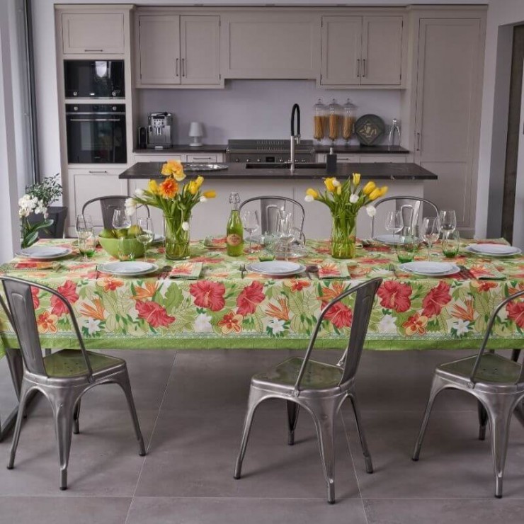 Canop&eacute;e Tablecloth