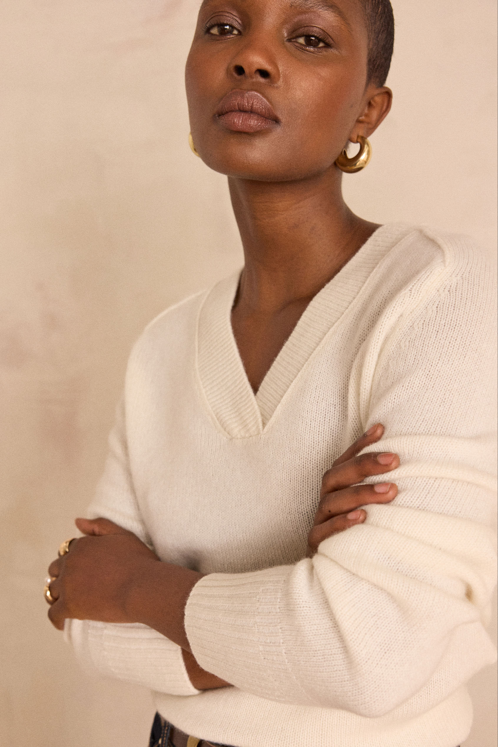 BRYTON 100% cashmere 4-ply V-neck jumper