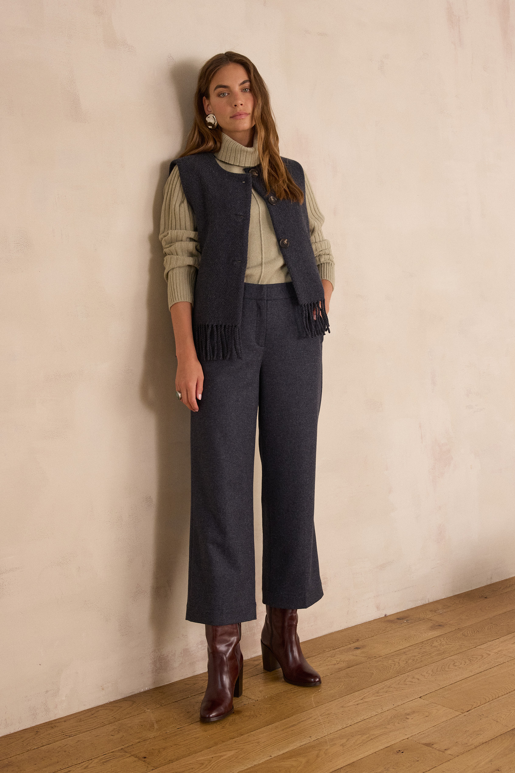 MELINA cropped wool trousers