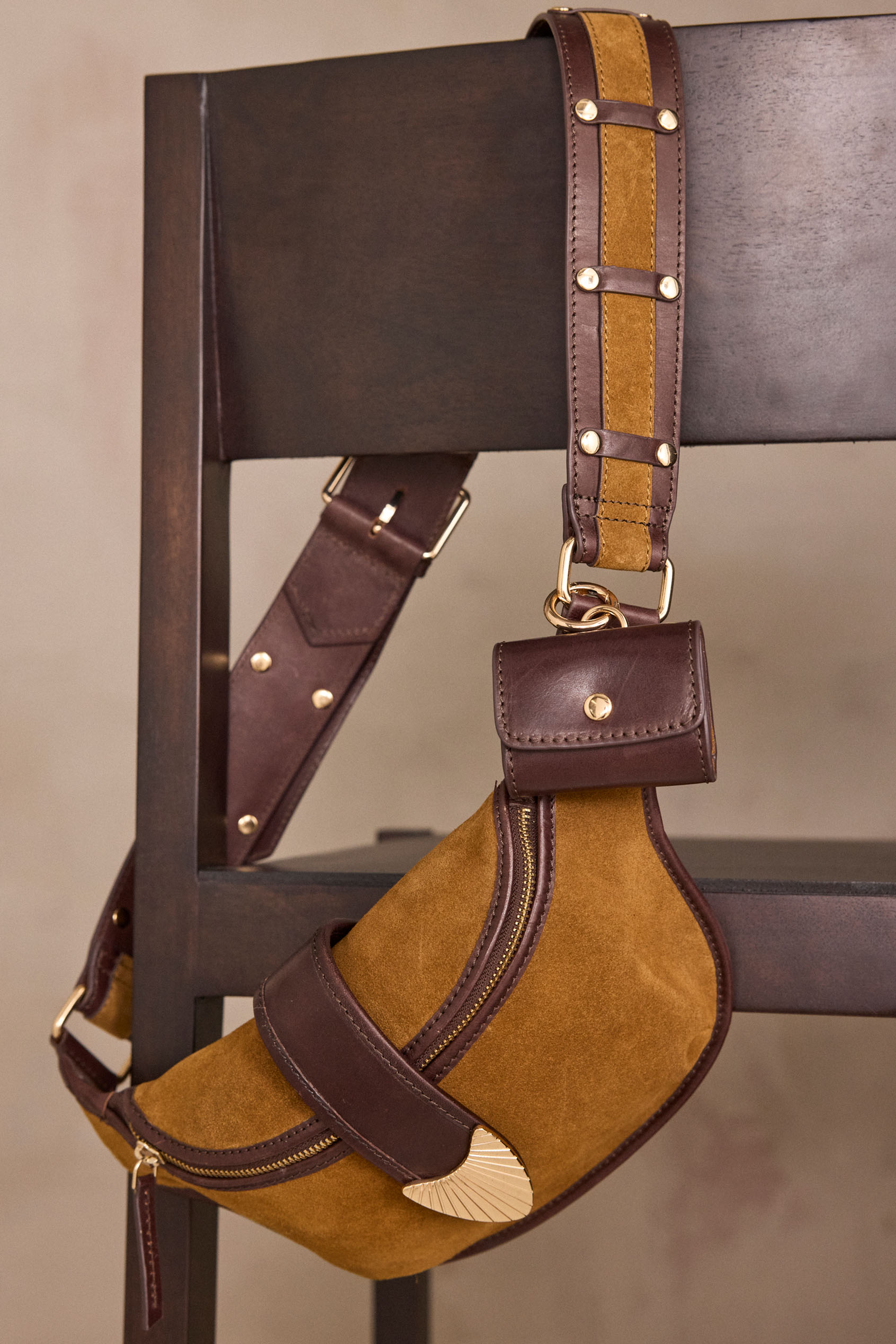LEONARD leather belt bag