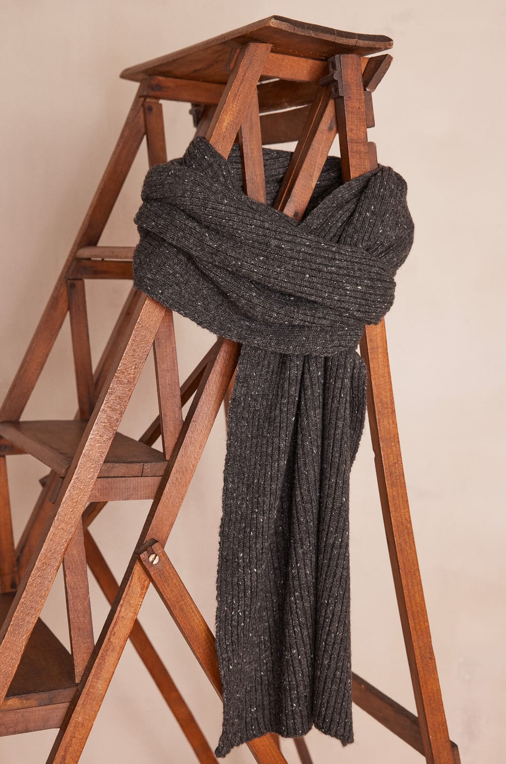 TIM ribbed wool SCARF