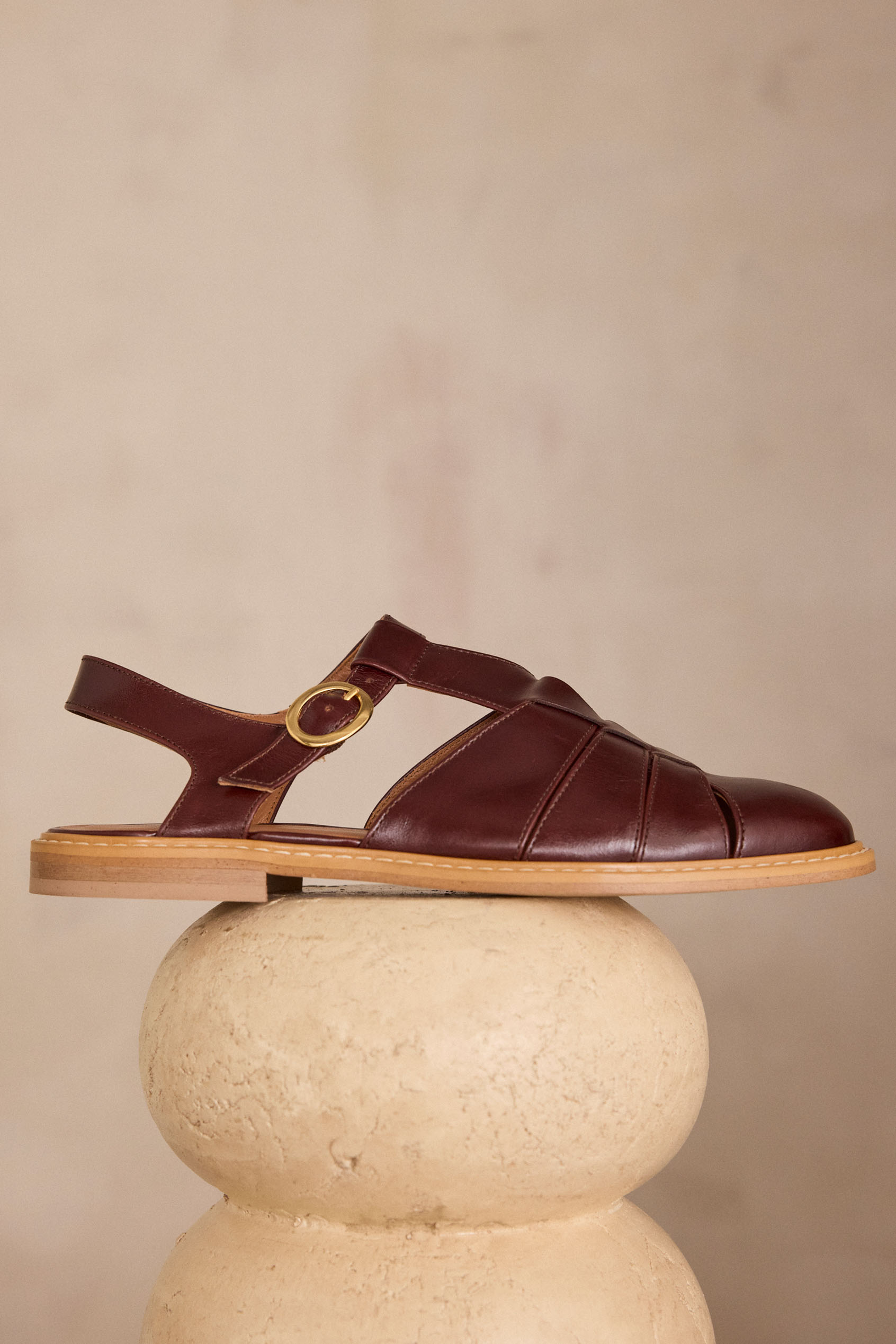 100% leather SULLIVAN sandals