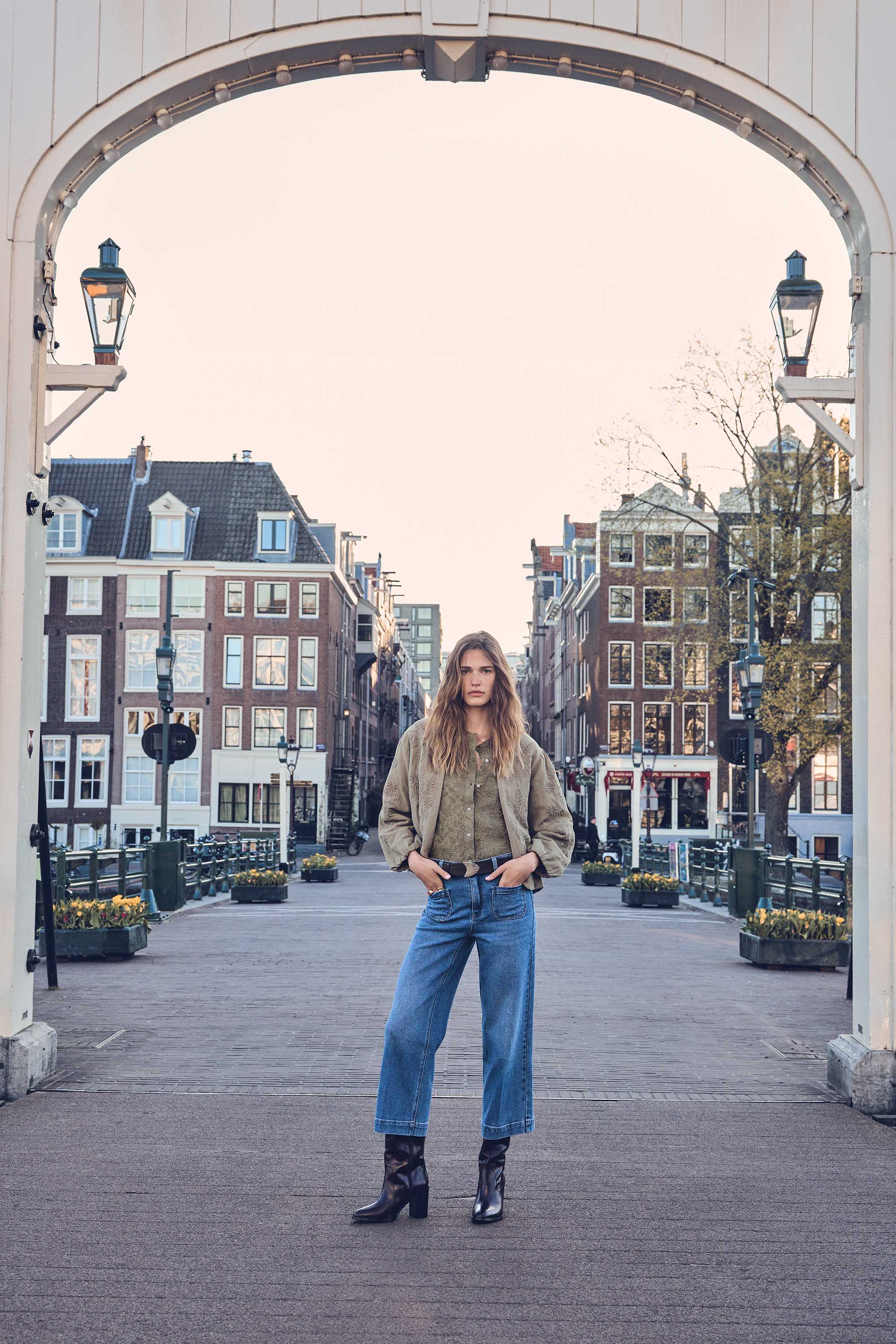 LEA CROPPED denim jeans