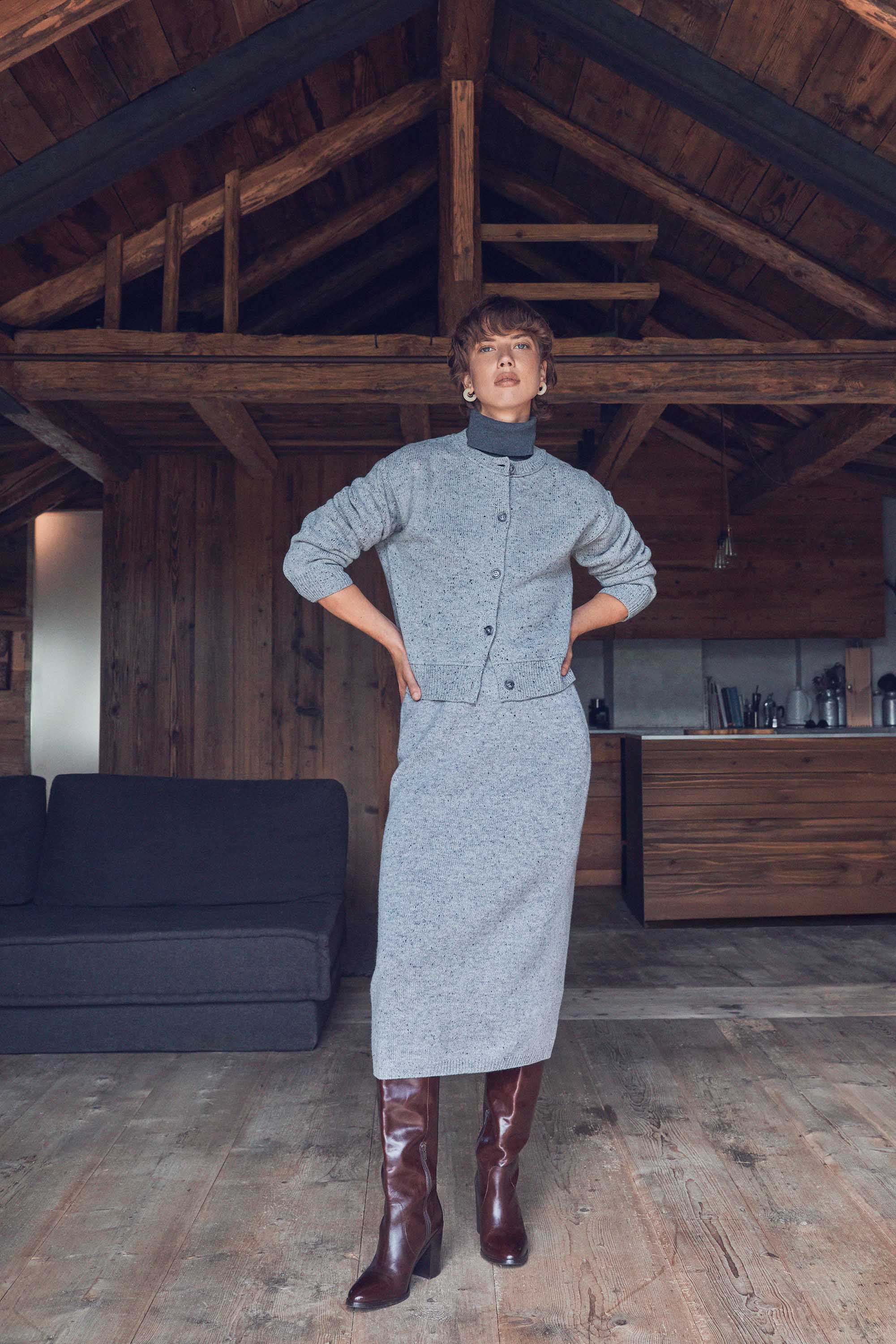 CALINE straight wool skirt