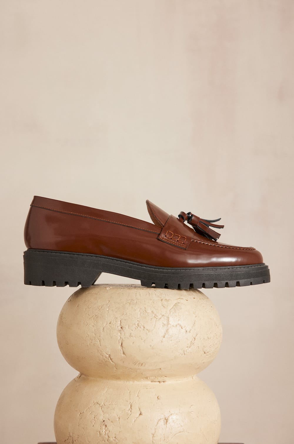 VALENTIN leather loafers