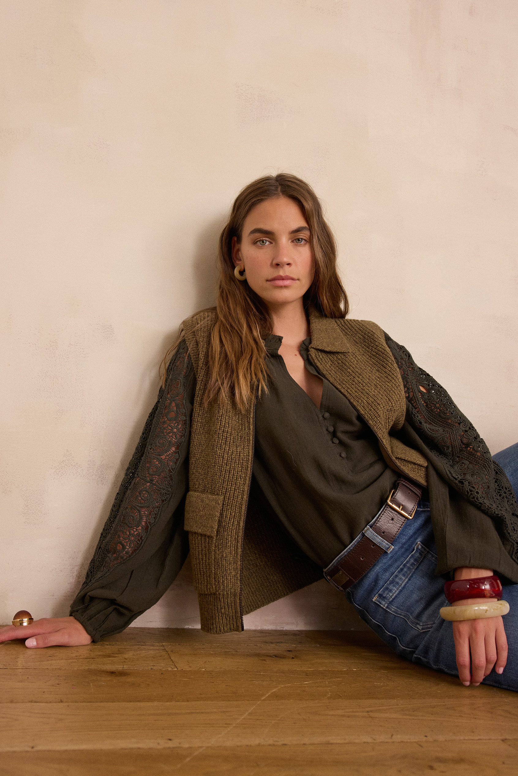 SIMON Sleeveless Cardigan