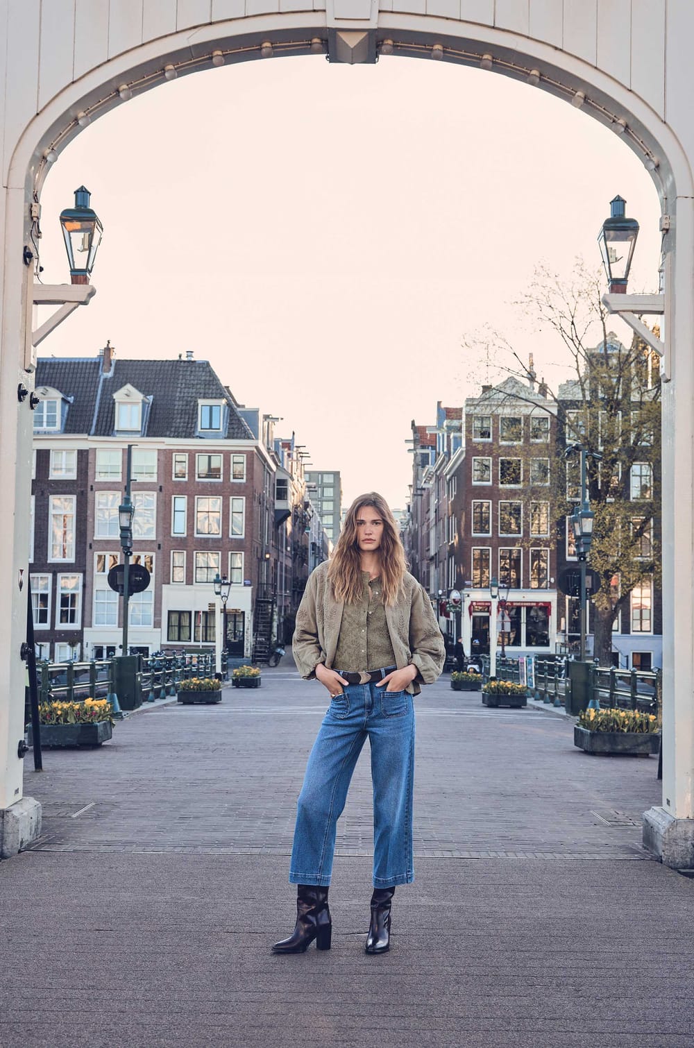 LEA CROPPED denim jeans