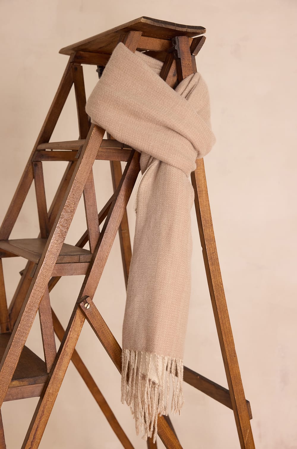 THEA double-sided scarf