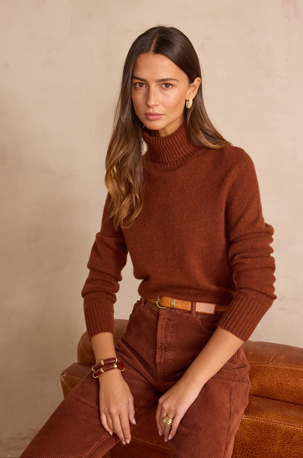 Unisex turtleneck jumper in 100% cashmere - 4-ply SWAN(N)