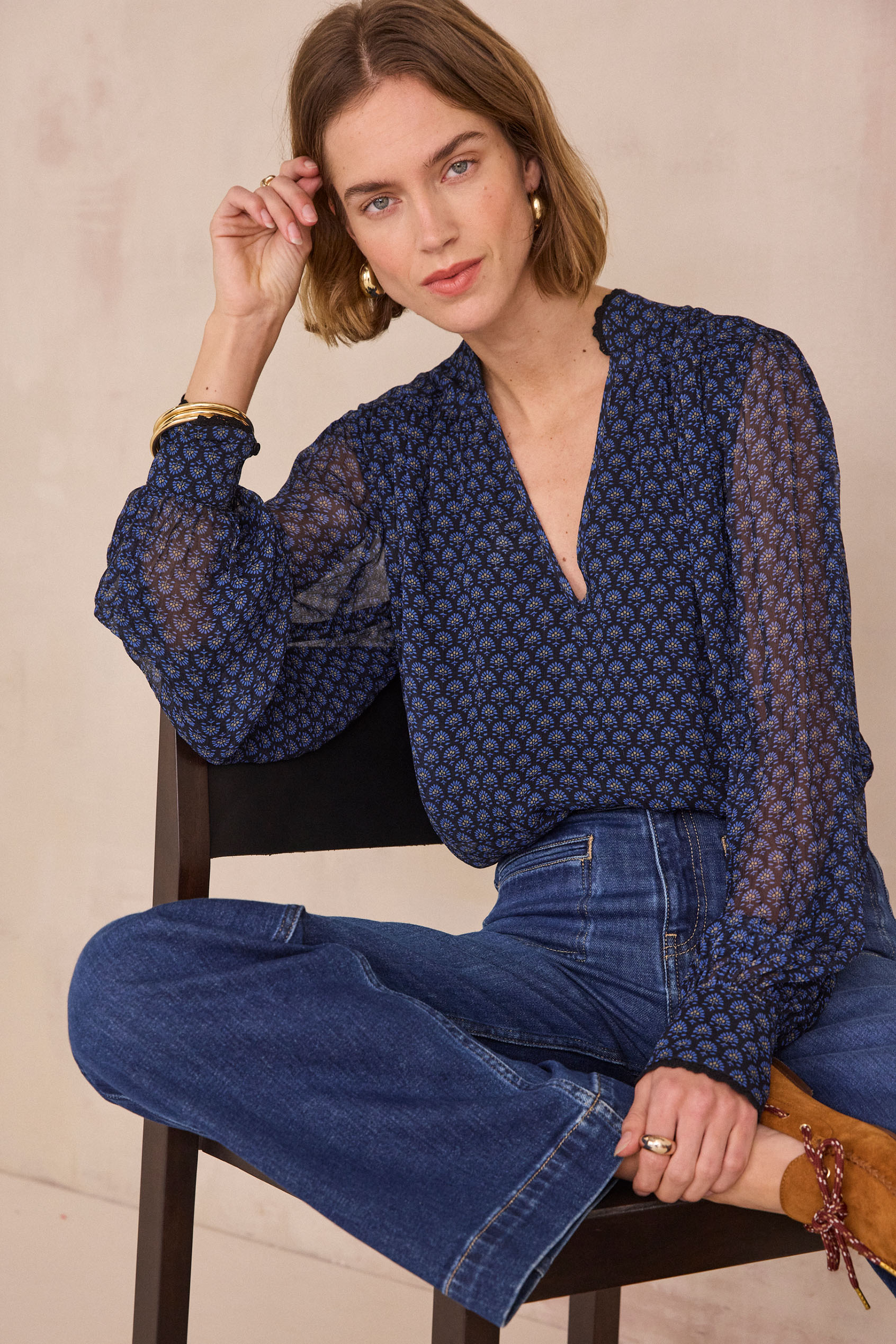 Blouse with floral embroidery in 100% cotton DELICE