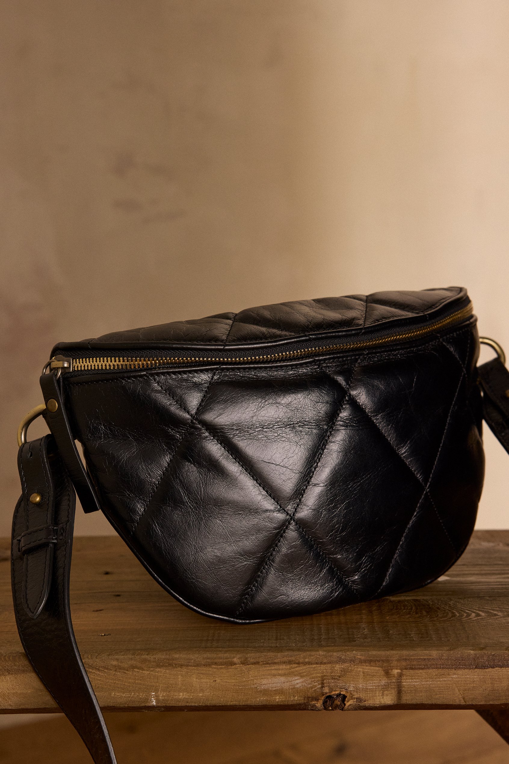 GABY leather belt bag