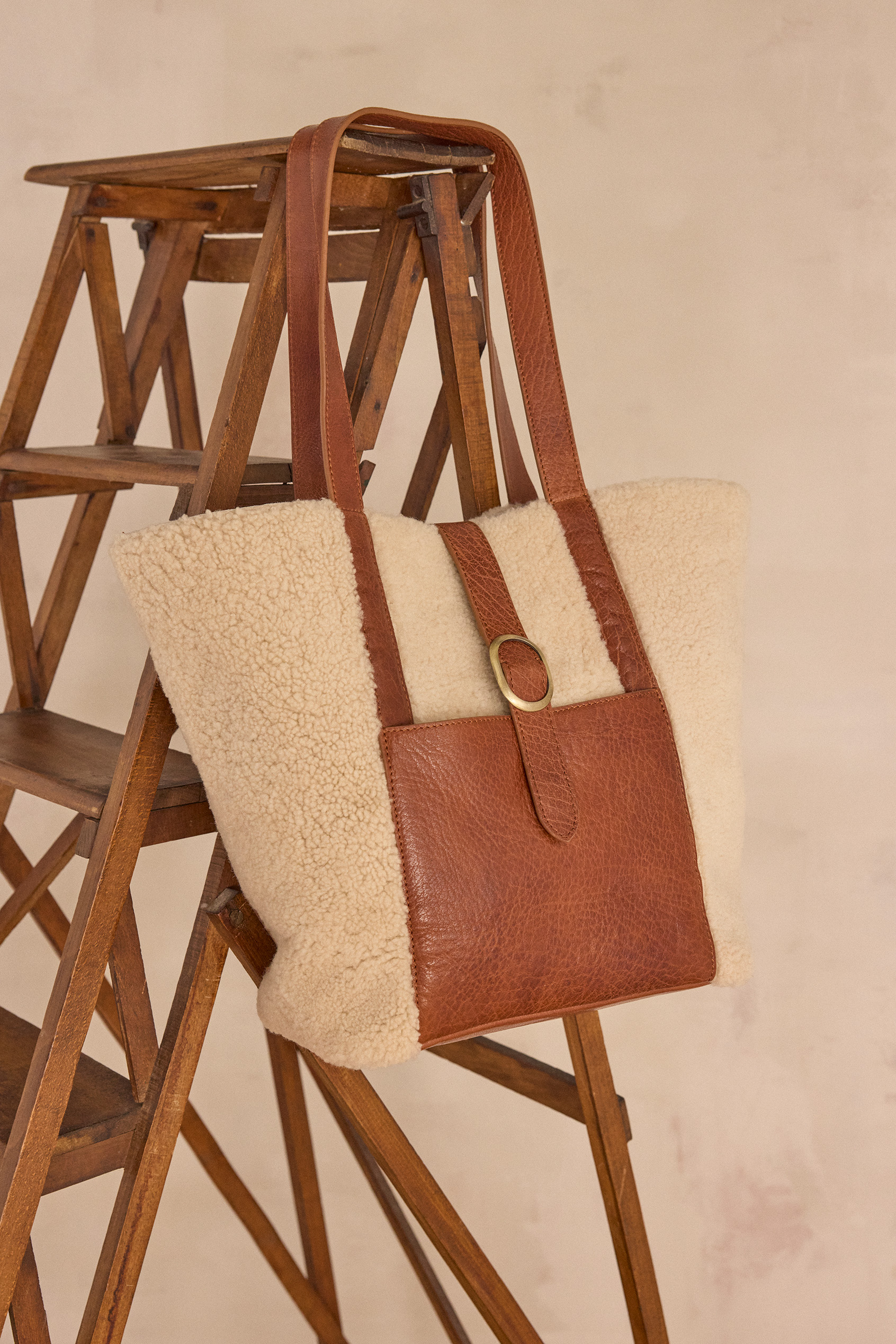 LOUIS leather tote bag