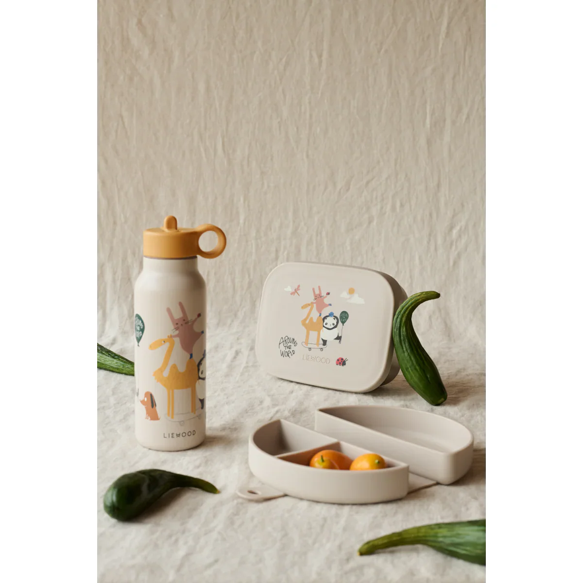 Gourde Falk - Around the world / Sandy