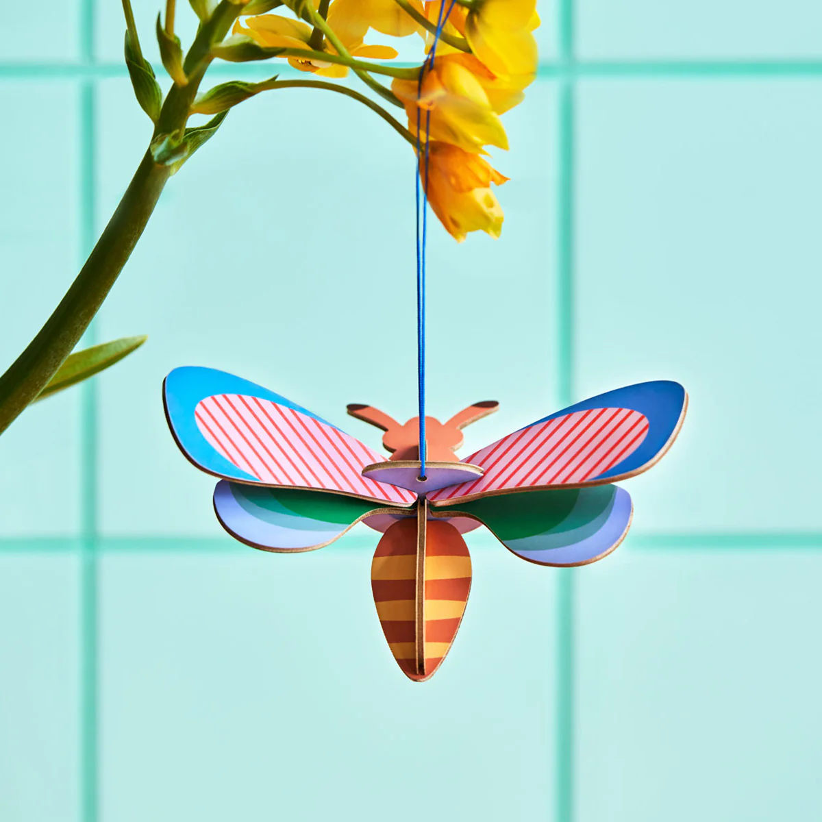 Ornement Porte Bonheur Honey Bee